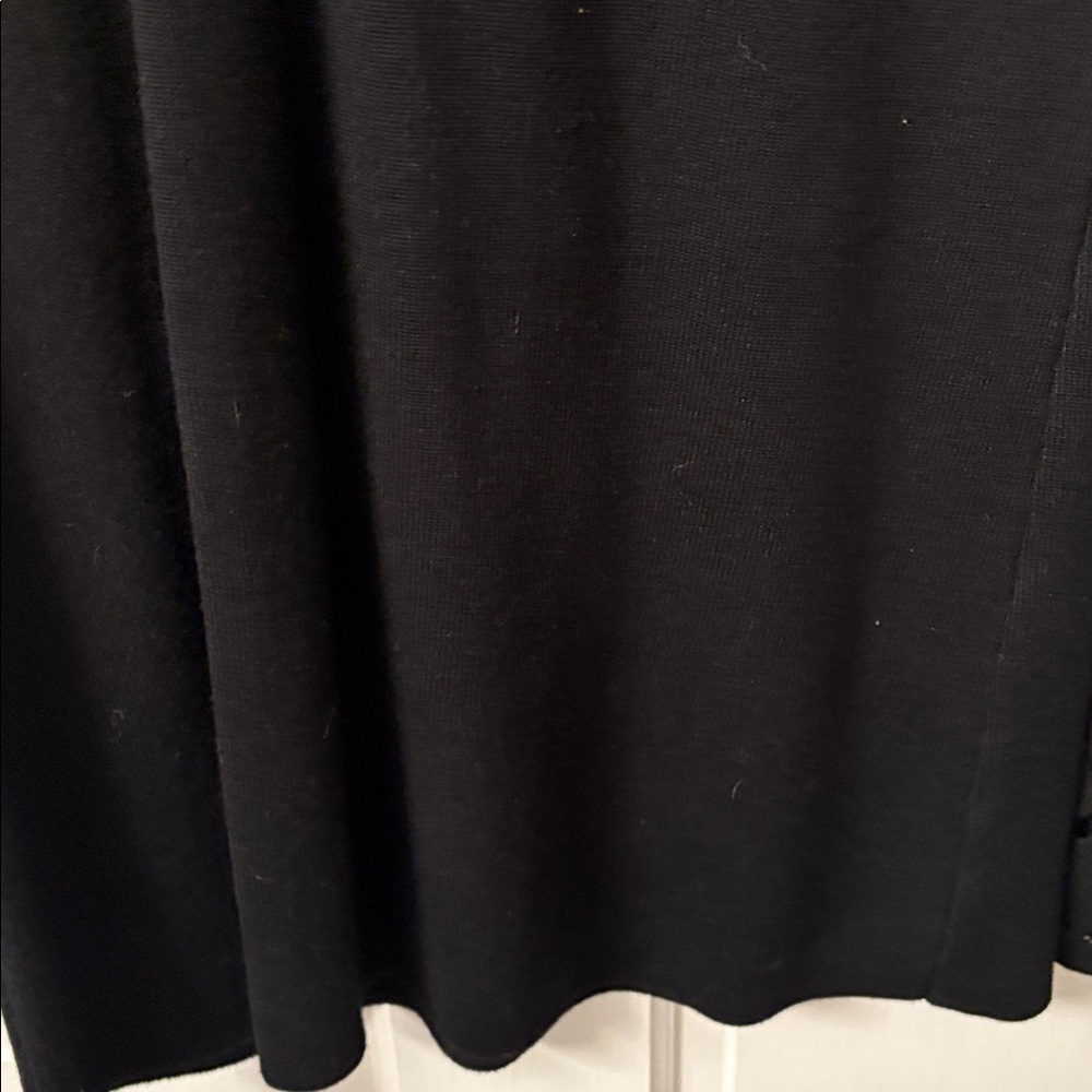 White House Black Market Black Knit tunic Top with cut out sleeves M - Picture 5 of 9